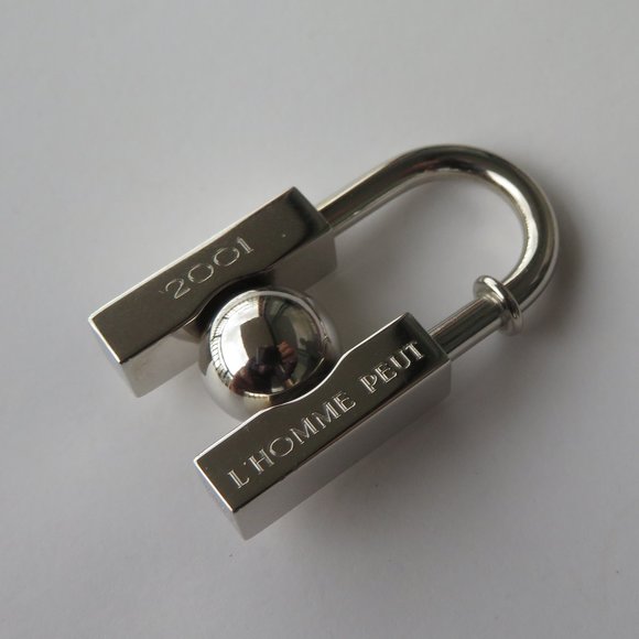 HERMES 2001 A la decouverte de la beaute du Monde Classic H EARTH Cadena Lock - Picture 10 of 15